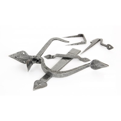 From The Anvil - Pewter Tuscan Thumblatch 33082