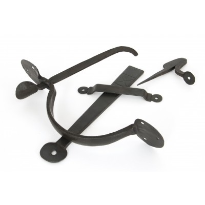From The Anvil - Beeswax Heavy Bean Thumblatch 33159