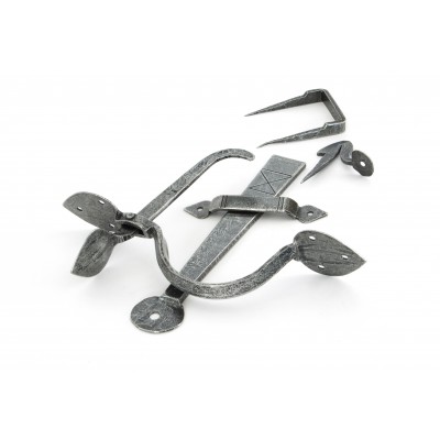 From The Anvil - Pewter Gothic Thumblatch 33638