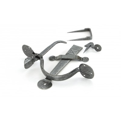 From The Anvil - Pewter Medium Bean Thumblatch 33649