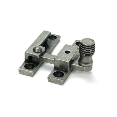 From The Anvil - Pewter Beehive Quadrant Fastener - Narrow [46607]