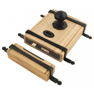 From The Anvil - Black Oak Box Lock & Octagonal Knob Set 33005