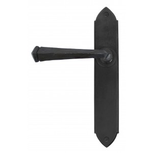 From The Anvil - Beeswax Gothic Lever Latch Set 33270