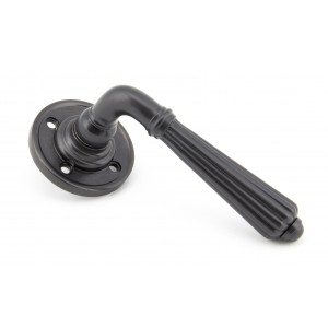 From The Anvil - Aged Bronze Hinton Lever on Rose Set 45327