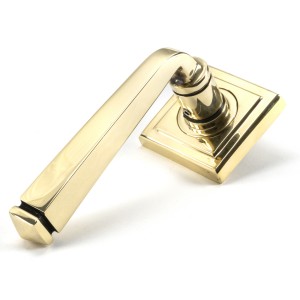 From The Anvil - Aged Brass Avon Round Lever On Rose Set (Square) 45614