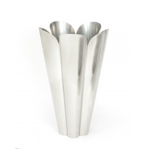 From The Anvil - Polished Marine SS (316) 30cm Flora Pot 50756