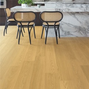 Quick-Step 9mm SIGNATURE - NATURAL VARNISHED OAK (2.048m2) [SIG4749]