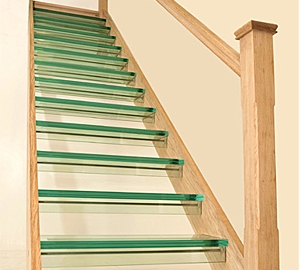 Glass staircase by Pear Stairs, case study 149